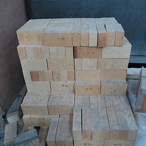 handmade SK32 SK34 Cheap Thin curved fire red clay Brick for heating furnace