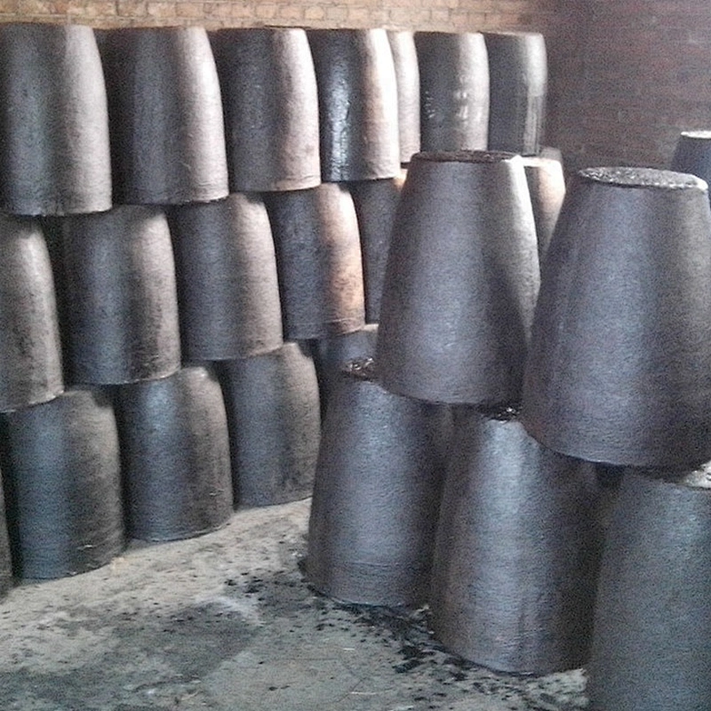 High density 200kg melting aluminium clay graphite crucible for induction furnace
