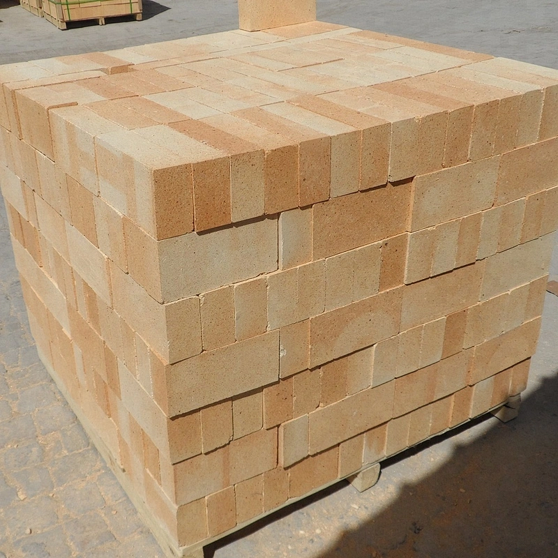 High temperature resistant refractory firebrick for steel industry
