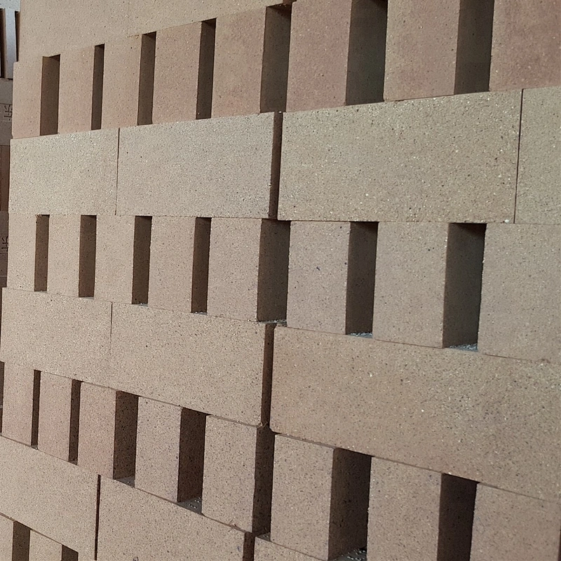 Types of refractory bricks for cement kilns