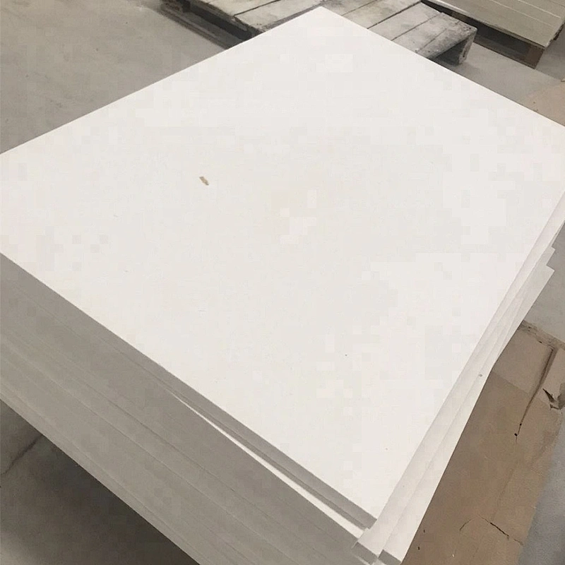 Fire resistant ceramic fiber board for furnace and kiln
