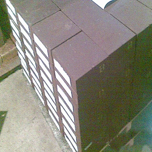 Factory Price High Bulk Density Chrome Magnesite Refractory Bricks