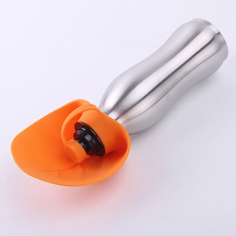 Outdoor 650ml portable single wall 304 stainless steel pet dog feeding bottle with food grade silicon stray