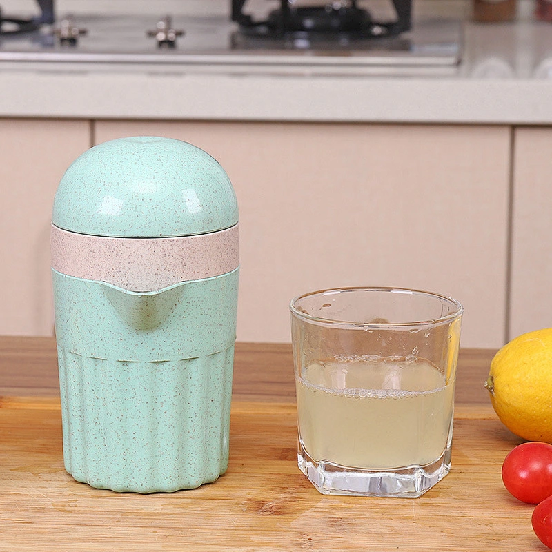 Hot wheat straw and PP material orange juicer environmental-friendly healthy manual operation lemon blender high quality