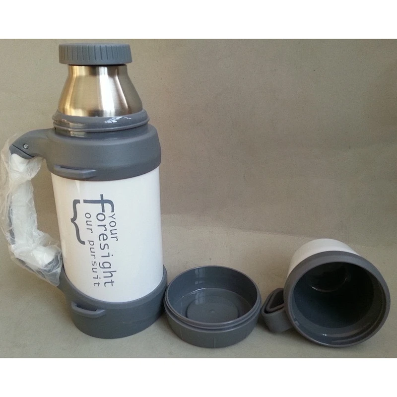 800ml Europe hot sale travel bottle with cups/ giant hot water bottle