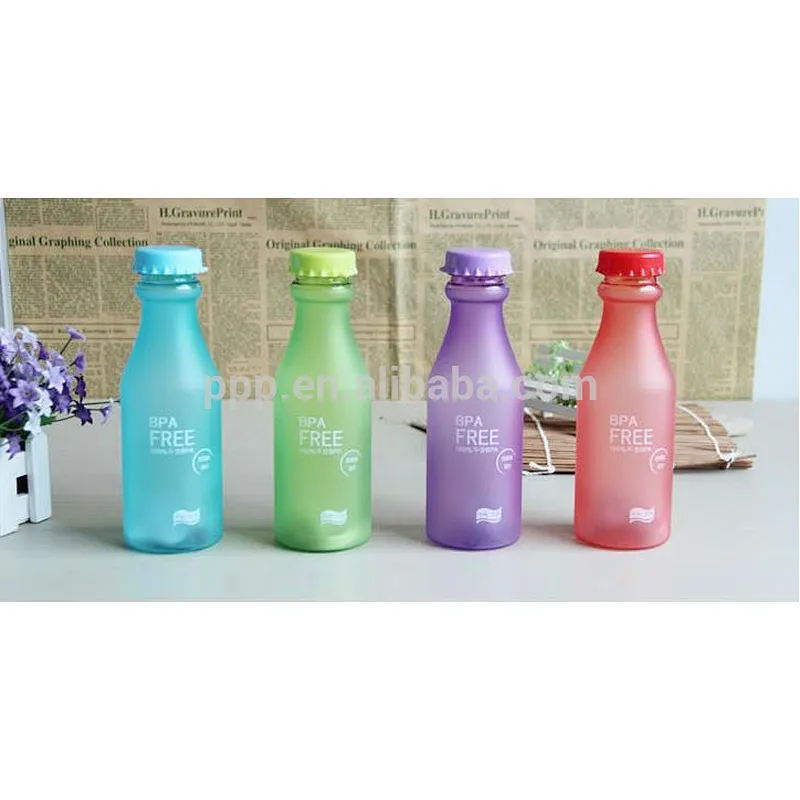 single wall plastic BPA free logo customized water bottle with handle/easy to take/
