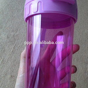 BPA free single wall plastic leakproof sports water bottle with handle