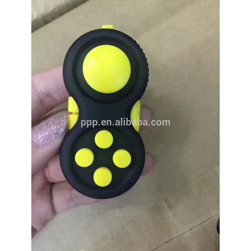 2017 New Factory price new style Fidget Roll Stick Hand Toy, Flip Rod Desktop Toy , plastic Finger Decompression Toys