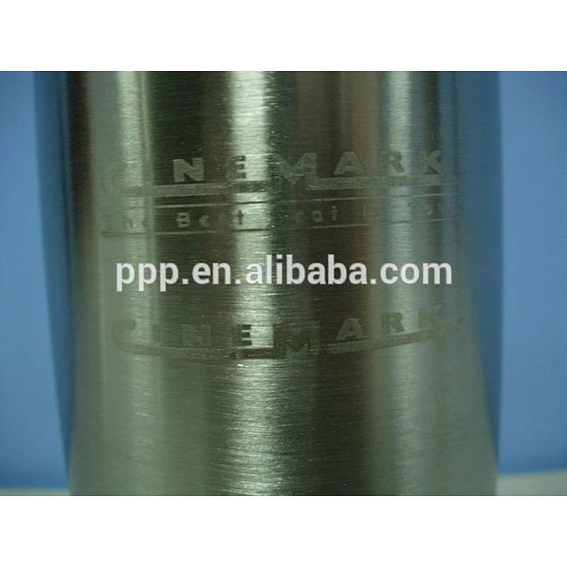 Double wall stainless steel water bottle with laser logo
