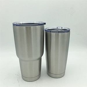 Hot sell double wall stainless steel vacuum insulated 30oz tumbler OEM logo monogram 900ml outdoor beer mug keep hot and cold