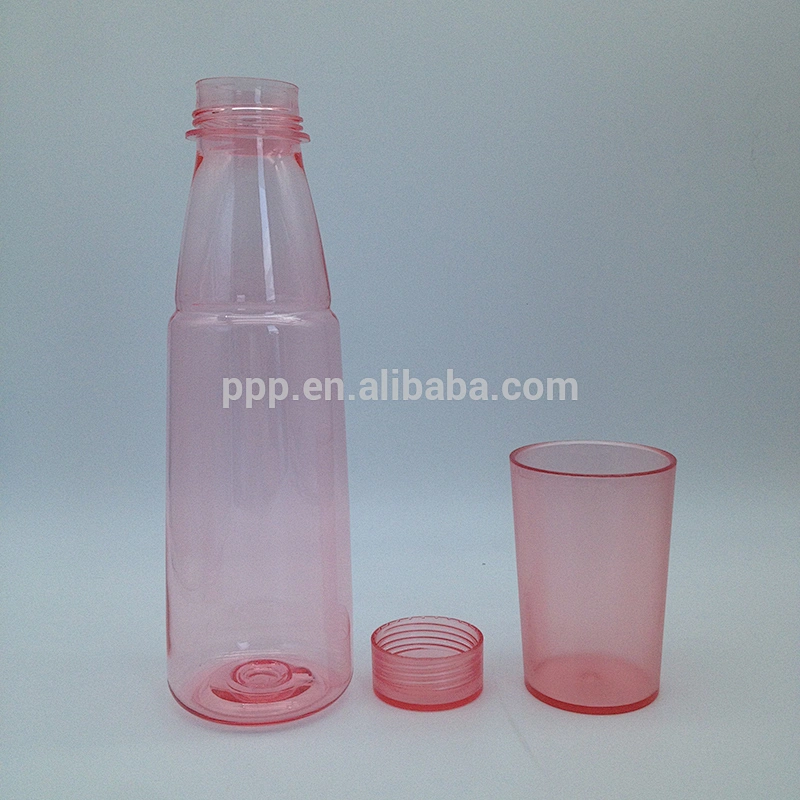550ml/650ml eco-friendly BPA free logo customized single wall plastic bottle with a cup