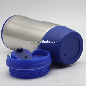 Double wall inner plastic outer stainless steel water bottle with lid