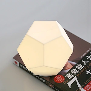 Portable Silicone Led Night Light Touch Sensor Beside Led Table Lamp Battery Powered Water cube Night Lamp