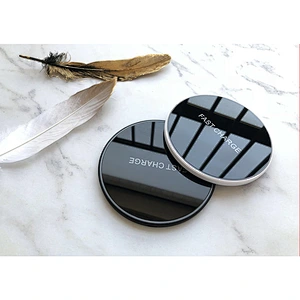 Hot selling 2019 Amazon Hot Sell Custom led light fit all phone QI fast wireless charger