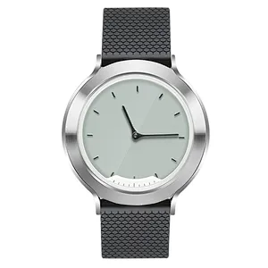 2020 New Arrival M6 fitness tracker smart watch with CE ROHS mobile support heart rate monitor sport watch