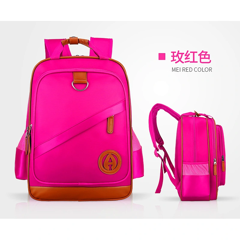 2019 light weight reduction and waterproof  rider protection school bag for children in grades 1 through 6