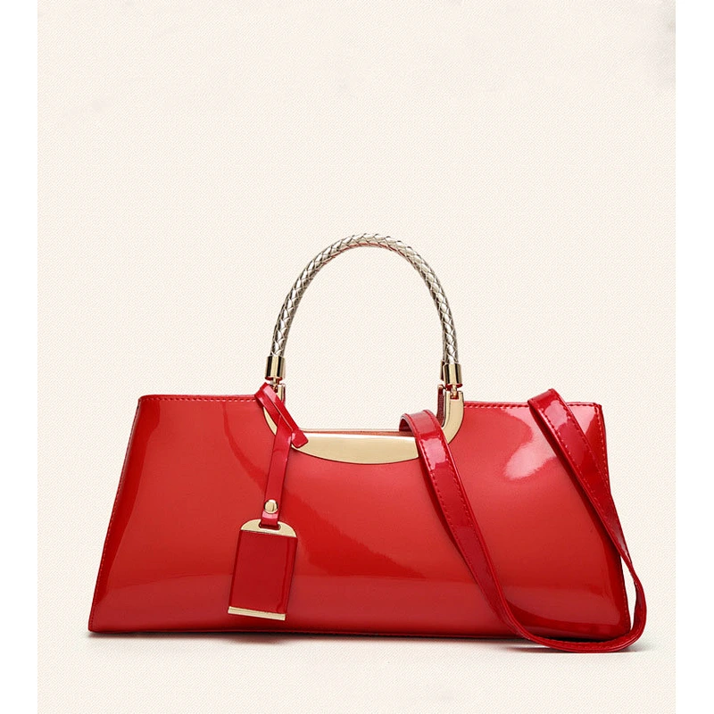 2019 new simple classic fashion patent leather handbag evening bag for women for feast or party