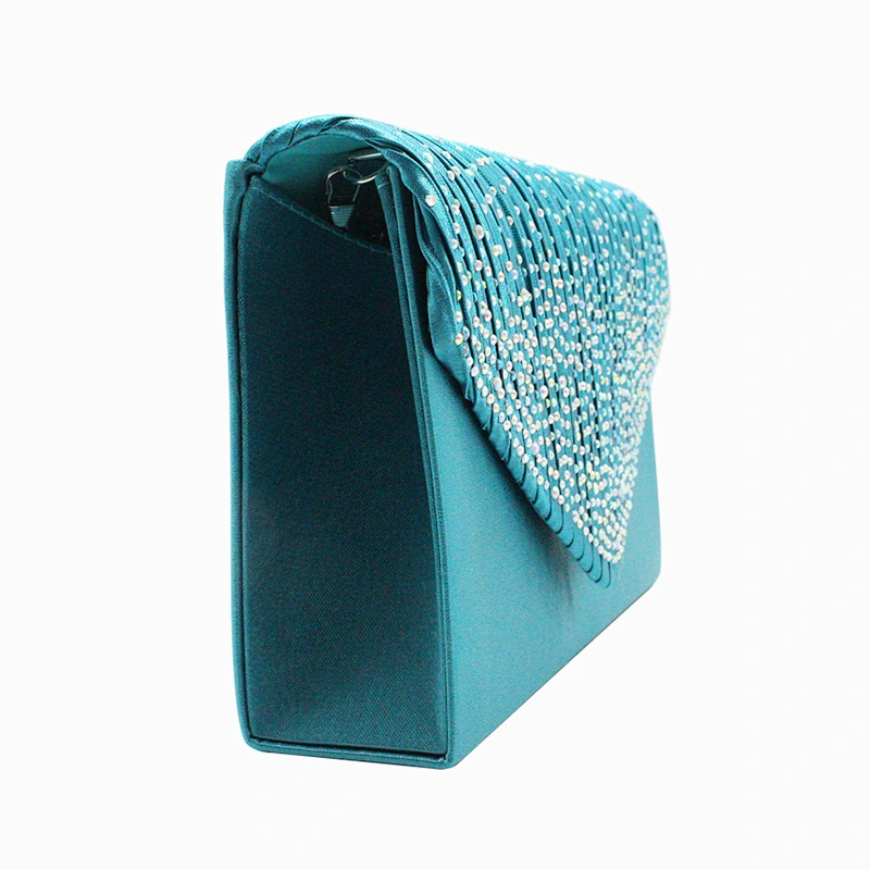 2020 Factory wholesale price fashion classic simple diamond encrusted envelope silk bag for party