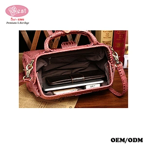Factory Custom Crodile Embossed Real Leather Tote Bag Women Doctor Bag Hinge Closure Handbag