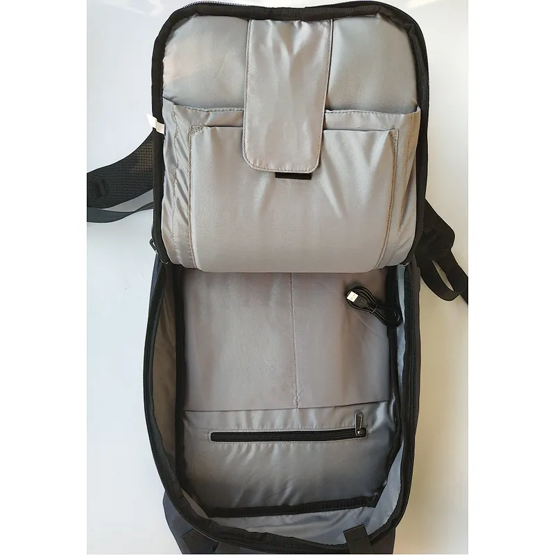 Big capacity sports travel backpack for men anti-theft business backpack with USB port