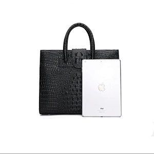 2019 new design stylish elegant classic alligator  chain evening handbag for feast or party