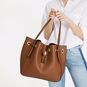 OEM latest new design trendy handmade ladies bag women crossbody handbag in china