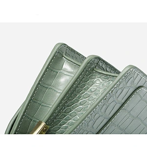2019 Korean style simple versatile alligator pattern bag cross body bag for shopping or daily used