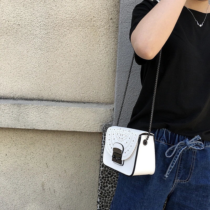 2020 new fashion style  Ladies Small Clutch Bag women jelly shoulder  Multi Compartment Crossbody Purse Wallet Wrist Strap