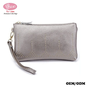 Amazon Hot Selling Pebbled Cowhide Leather Women Clutch Wallet with Wristlet Sparkling Studded Evening Purse Wallet