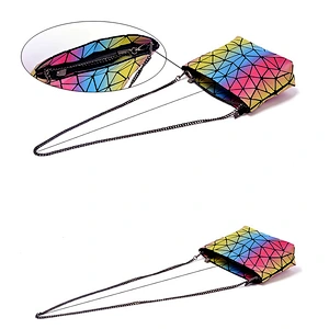 2019 fashionable classic geometric  rainbow colored luminous bag chain  single-shoulder bag for women for shopping or party