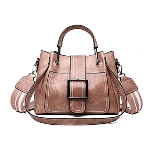 Fashionable retro PU leather tote bag  cross-body bag trendy bag with high capacity for women for daily use