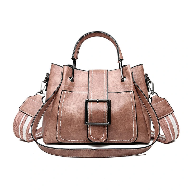 Fashionable retro PU leather tote bag  cross-body bag trendy bag with high capacity for women for daily use