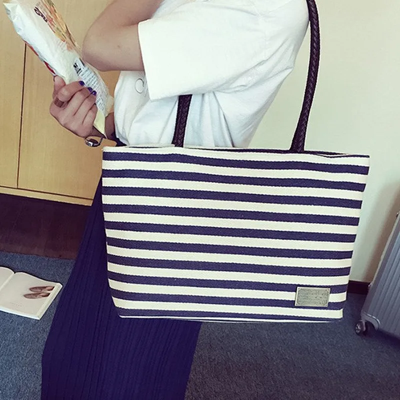 Lady's canvas stripes beach tote bag