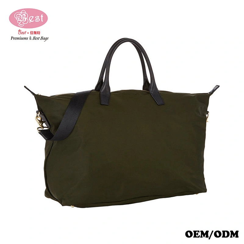 The Newest Designer European Fashion Tech-fabric with Leather Trim Medium Weekender Bag