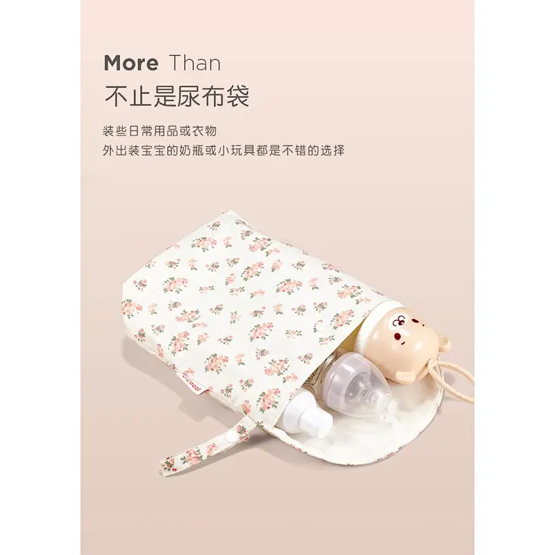 Fashionable large capacity waterproof folding baby diaper storage bag for travel or camping