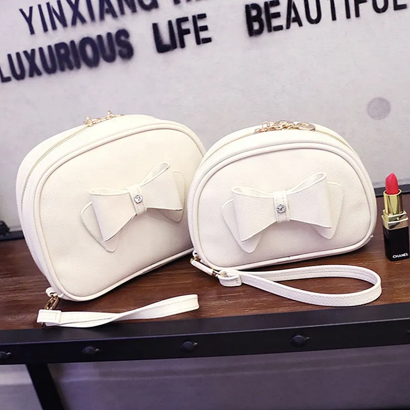 Custom trendy cheap plain white pu makeup make up purse cosmetic pouch make-up bag