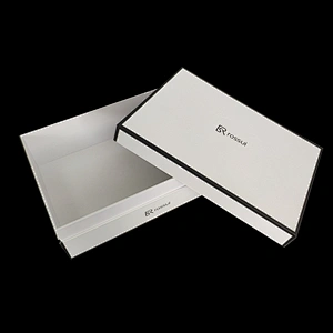 Customized Luxury fashion clothing dress wedding 2019 gift box