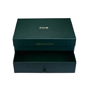 Fashion News design Luxury custom logo printed gift box cardboard box for clothes packaging