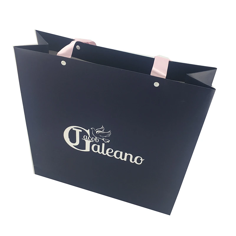 Customized logo santa gift bag cosmetic kraft paper with Tissue ribbon magnet