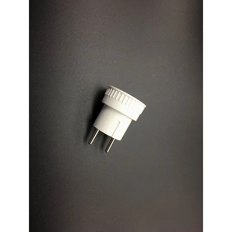 Electric plug straight
