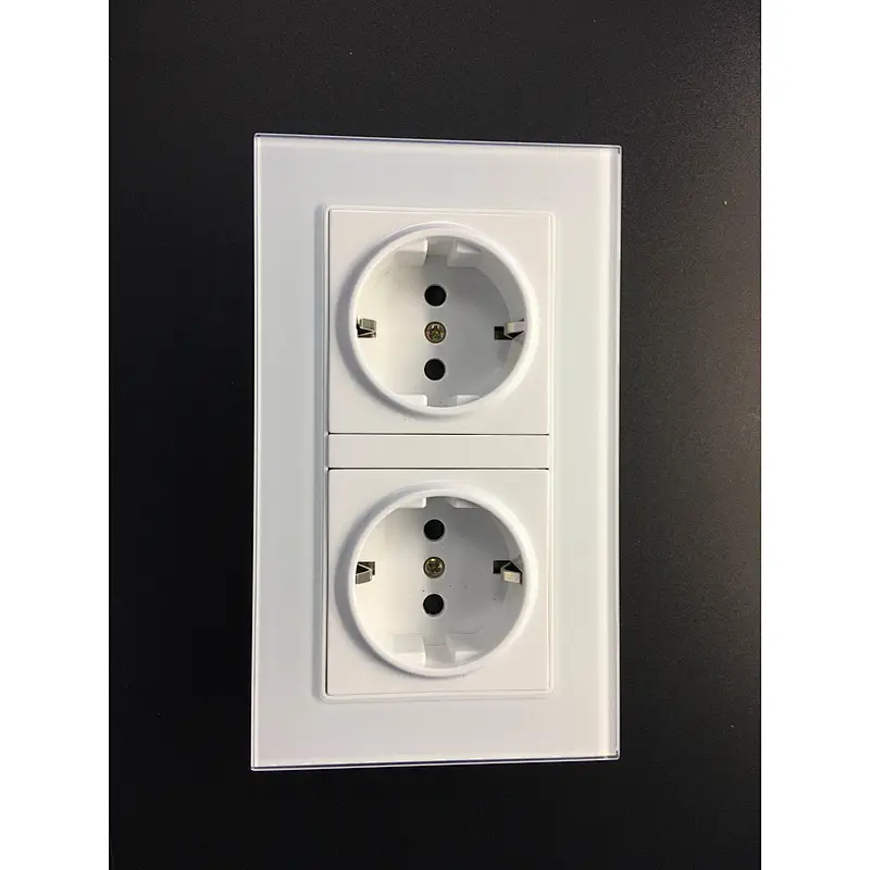 Electric socket