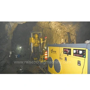 Équipement de plate-forme de forage de retour élevé, la profondeur hydraulique de forage ennuyeuse de la montée 400m