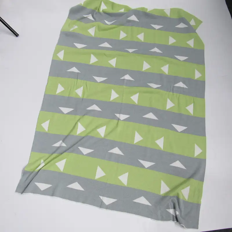 100% cotton knitted baby blanket
