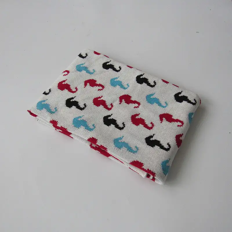 Jacquard knitted baby blanket