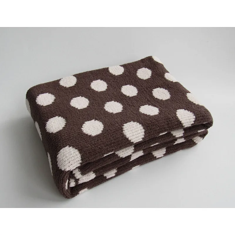 100%chenille blanket with  big dot jacquard