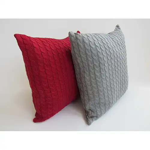 knit  cable decorative cushion