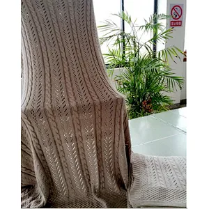 KNITTED BLANKET WITH CABLE