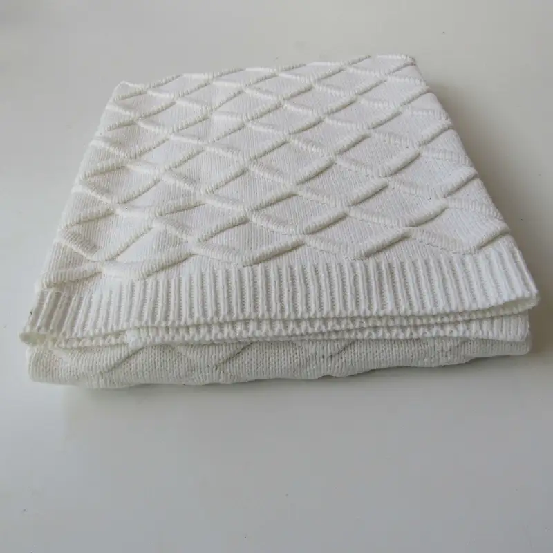Solid color knitted baby blanket