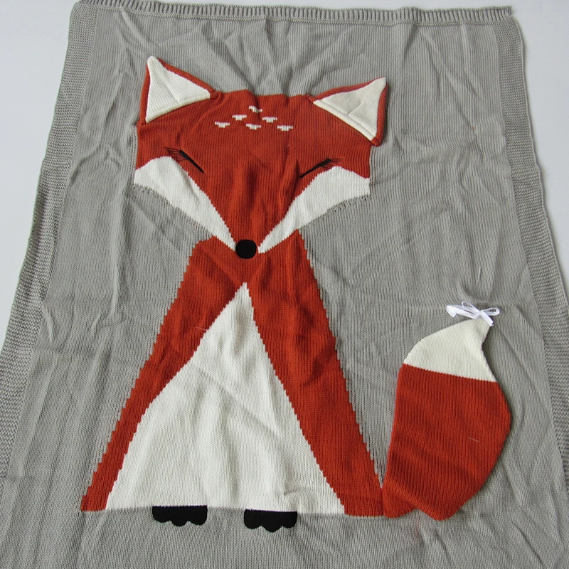 Animal knitted blanket