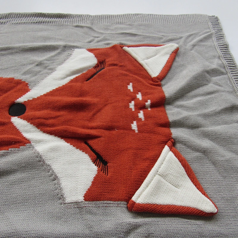 Animal knitted blanket
